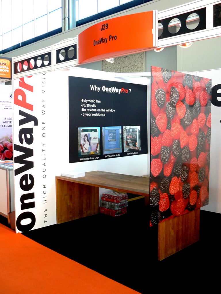 Fespa Digital Europe Amsterdam 2009 - OneWayPro booth